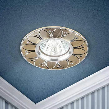 Светильник KL42 SL/GD 1х50Вт GU5.3 IP20 MR16 12В/220В d95мм точечный литой поворот. алюм. серебр./зол. ЭРА 