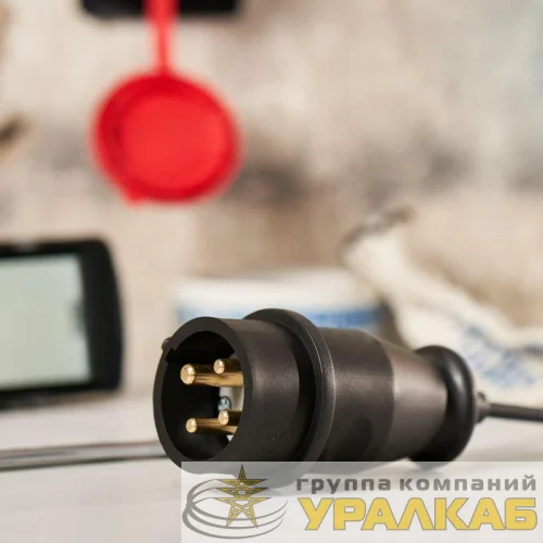 Вилка переносная влагозащ. 3P+PE 32А IP44 каучук черн. Rexant 111-006 детальная картинка