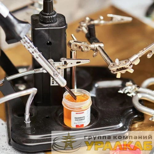 Канифоль сосновая марки А 20г (уп.10шт) Rexant 09-3710 детальная картинка