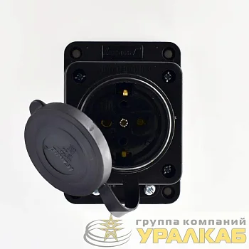 Розетка ОП 16А 2P+PE IP44 220-240В каучук LEZARD 106-0400-0103/103