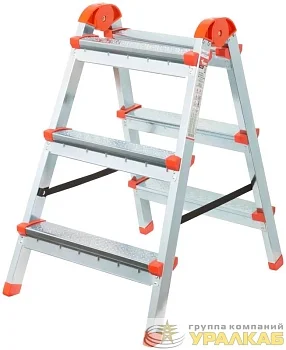 Лестница-стремянка двусторонняя 3 ступ. Н=67.5см 4.0кг стальная КУРС 