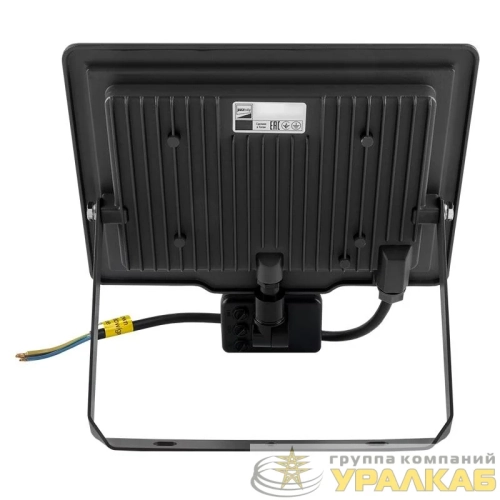 Прожектор светодиодный PFL-C3 SENSOR 50Вт 6500К IP65 ДО закален. прозр. стекло датчик движения инфракрасный Pro JazzWay 