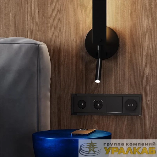 Рамка 4-м S70 стеклян. черн. Voltum 