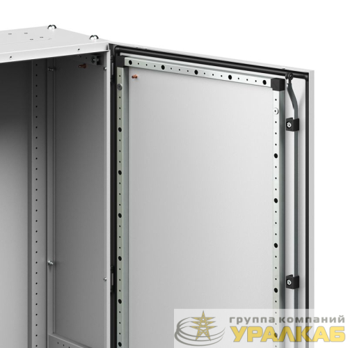 Корпус напольный RAM fit 1800х600х400мм с боков. вырезами DKC 