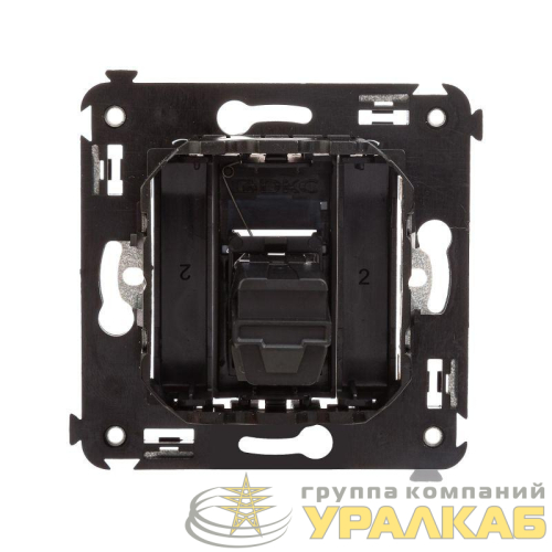 Розетка USB 3.0 1-м СП Avanti "Черный матовый" тип А-А DKC 4412303 детальная картинка