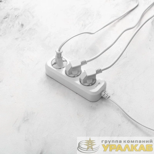 Удлинитель 3 гнезда 1.5м 2х0.75кв.мм б/з бел. PROCONNECT 13-4205 детальная картинка